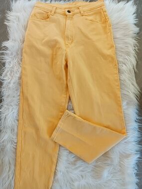Vintage Jordache High Rise Sunny Summer Butter Yellow Bareback Denim Jeans
